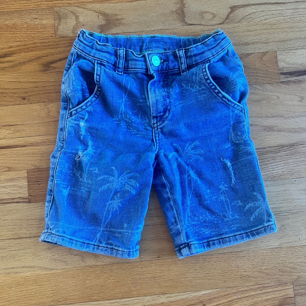 Zara distressed denim shorts with palm print. Boy size 7